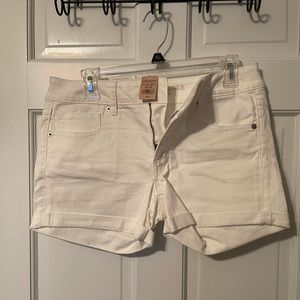 NWT American Eagle White Denim Shorts